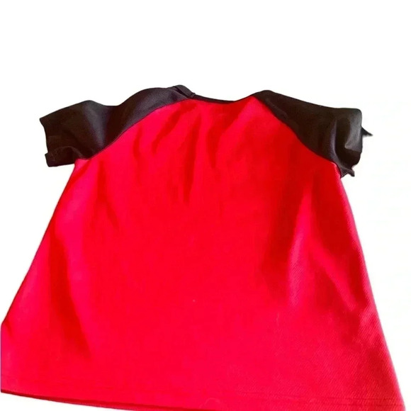 [5  for $25] Place sport performance T-shirt, size 7–8, EUC - Picture 2 of 3